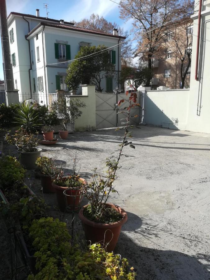 Gorizia Vacanze Appartamento In Villa Con Parcheggio מראה חיצוני תמונה